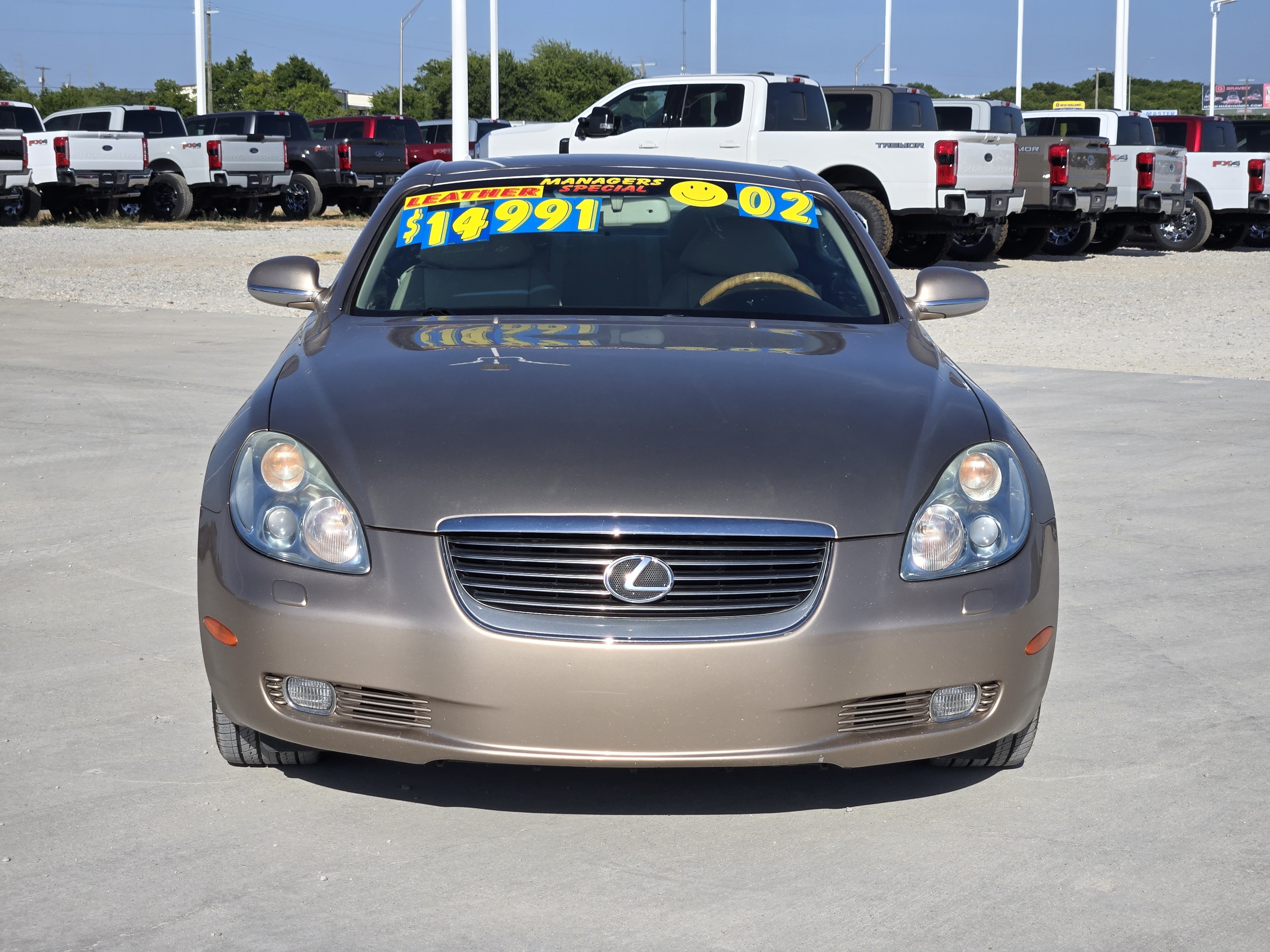 Used 2002 Lexus SC 430 Convertible RWD image 2
