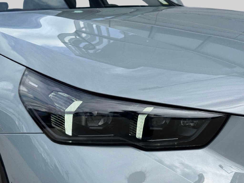 Certified 2026 BMW 530i xDrive AWD/4WD image 9