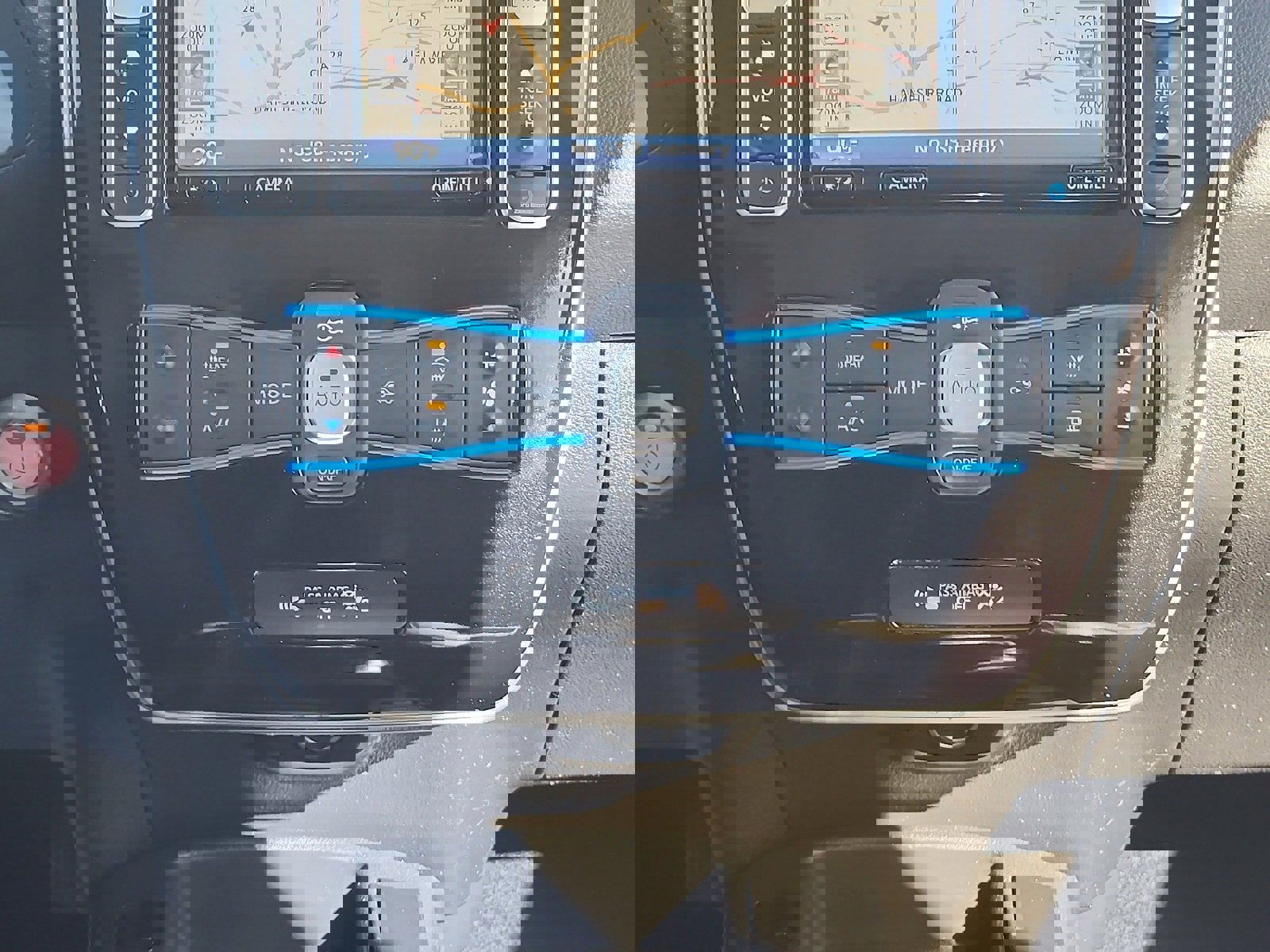 Used 2015 Nissan Leaf SL w/ Premium Package image 18