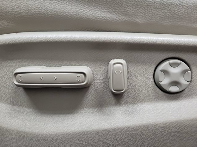 Used 2023 Honda Odyssey EX-L image 19