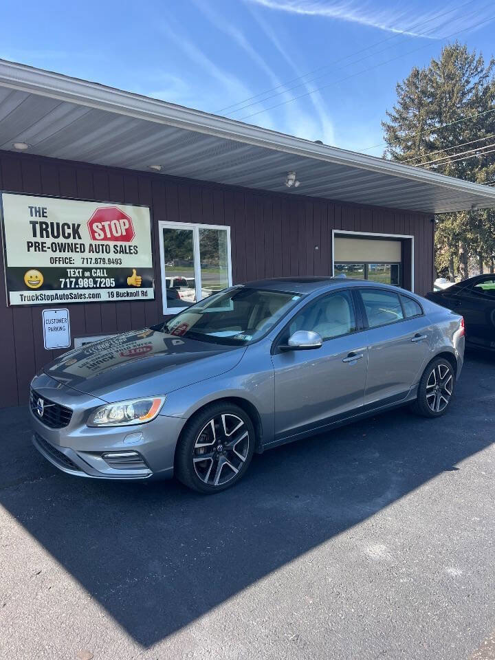 Used 2018 Volvo S60 T5 Dynamic w/ Vision Package image 1
