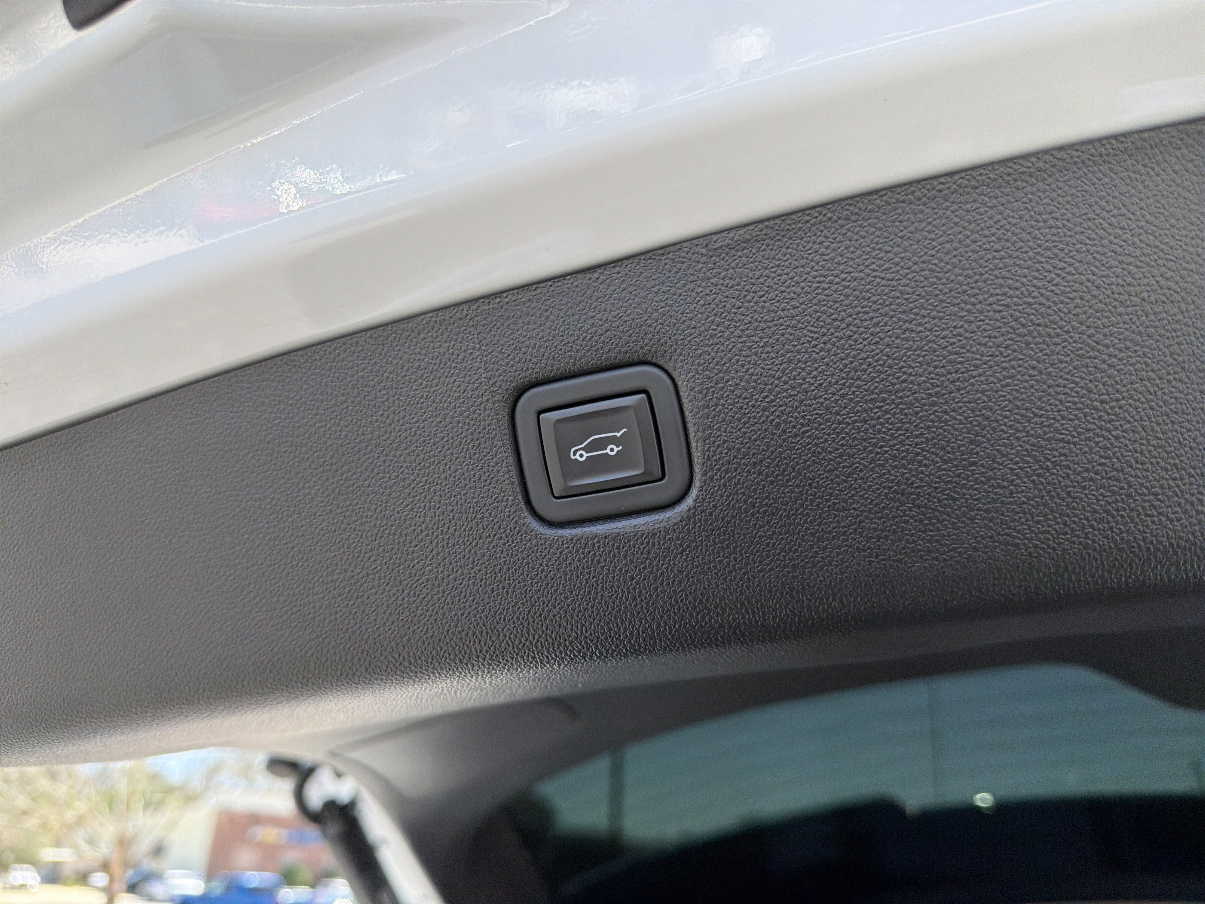 Used 2024 Chevrolet Blazer LT w/ Sound & Technology Package image 19