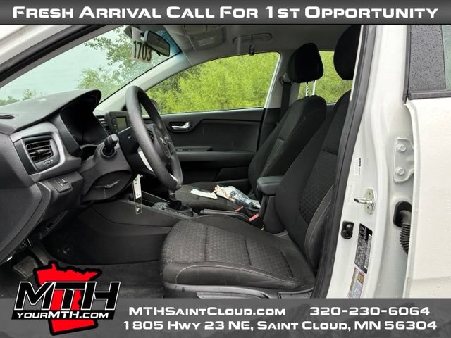 Used 2018 Kia Rio S FWD image 9