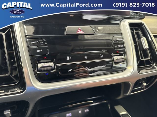 Used 2022 Kia Sorento SX Prestige w/ Rust Color Package image 29