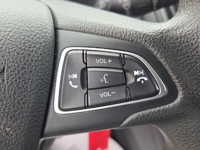 Used 2018 Ford Focus SE FWD image 21