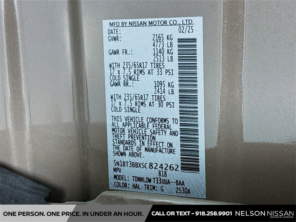 Certified 2025 Nissan Rogue SV image 31