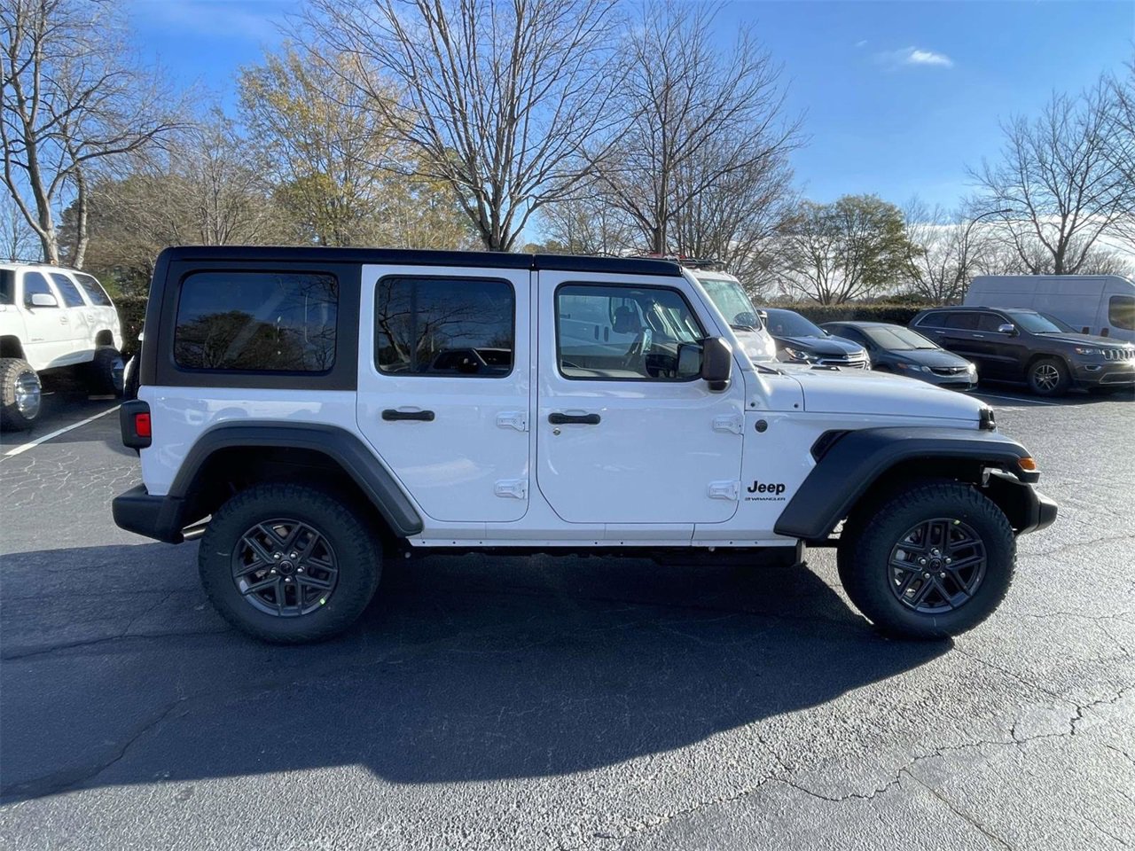 New 2026 Jeep Wrangler Unlimited Sport S image 10