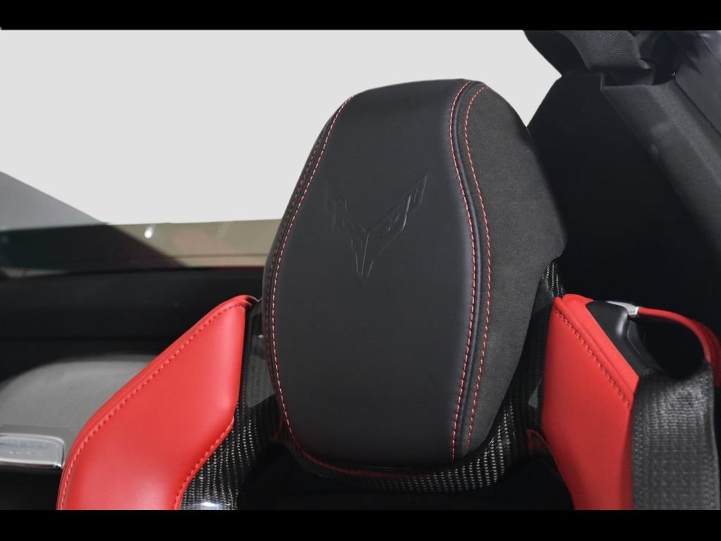 Used 2021 Chevrolet Corvette Stingray Preferred Conv w/ Z51 Performance Package RWD image 18