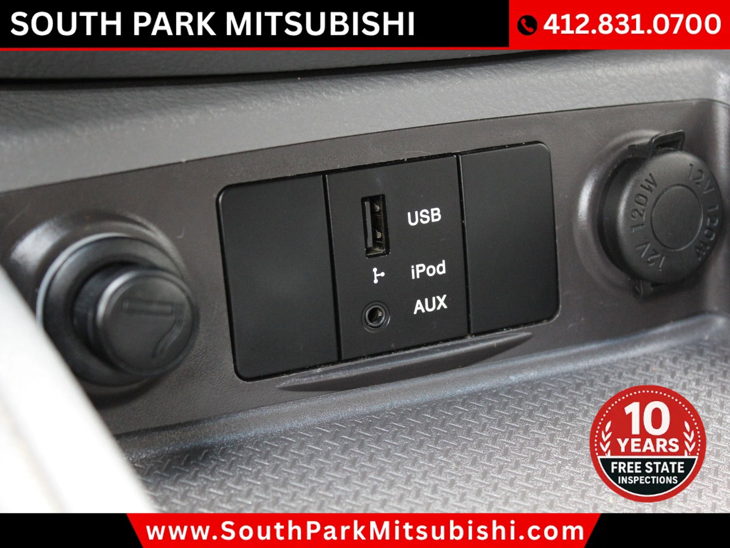 Used 2012 Hyundai Santa Fe GLS image 21