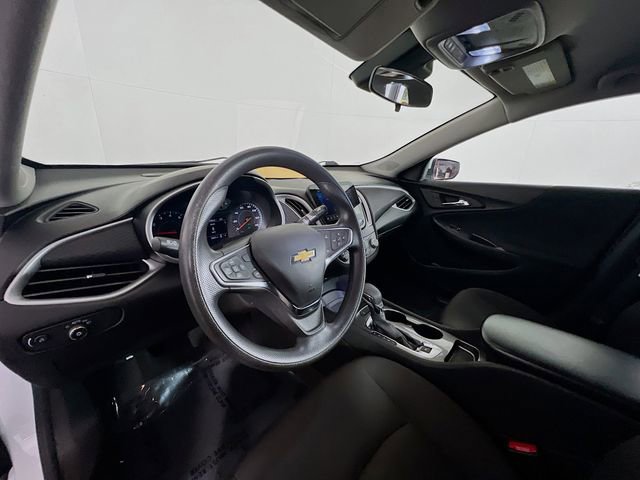 Used 2024 Chevrolet Malibu LS FWD image 19