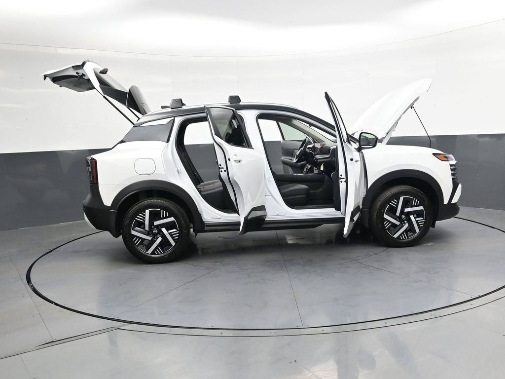 Certified 2026 Nissan Kicks SV w/ Charging Package FWD image 47