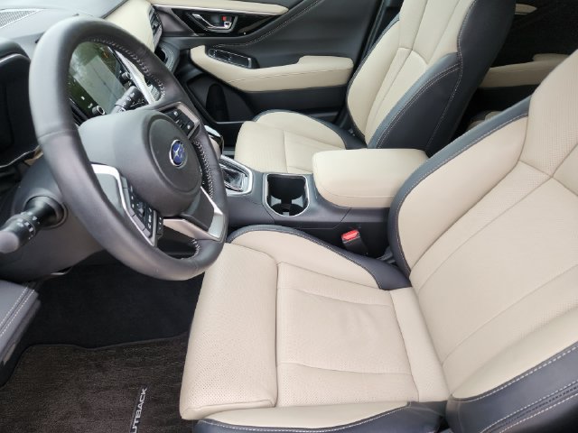 Certified 2025 Subaru Outback Limited AWD/4WD image 13