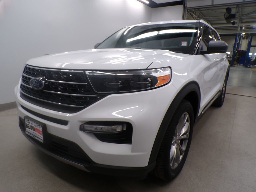 Used 2020 Ford Explorer XLT w/ Equipment Group 202A image 1
