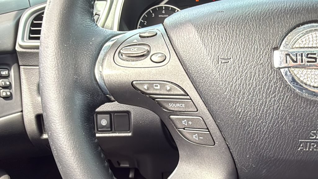 Used 2019 Nissan Murano SL w/ SL Technology Package FWD image 30