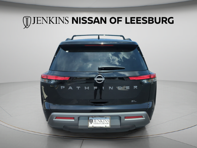 New 2026 Nissan Pathfinder SL FWD image 7