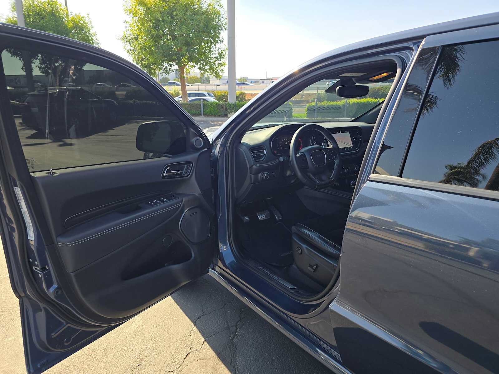 Used 2021 Dodge Durango SRT Hellcat w/ Technology Group AWD/4WD image 21