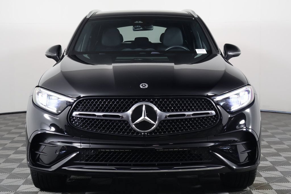 Certified 2026 Mercedes-Benz GLC 300 image 2