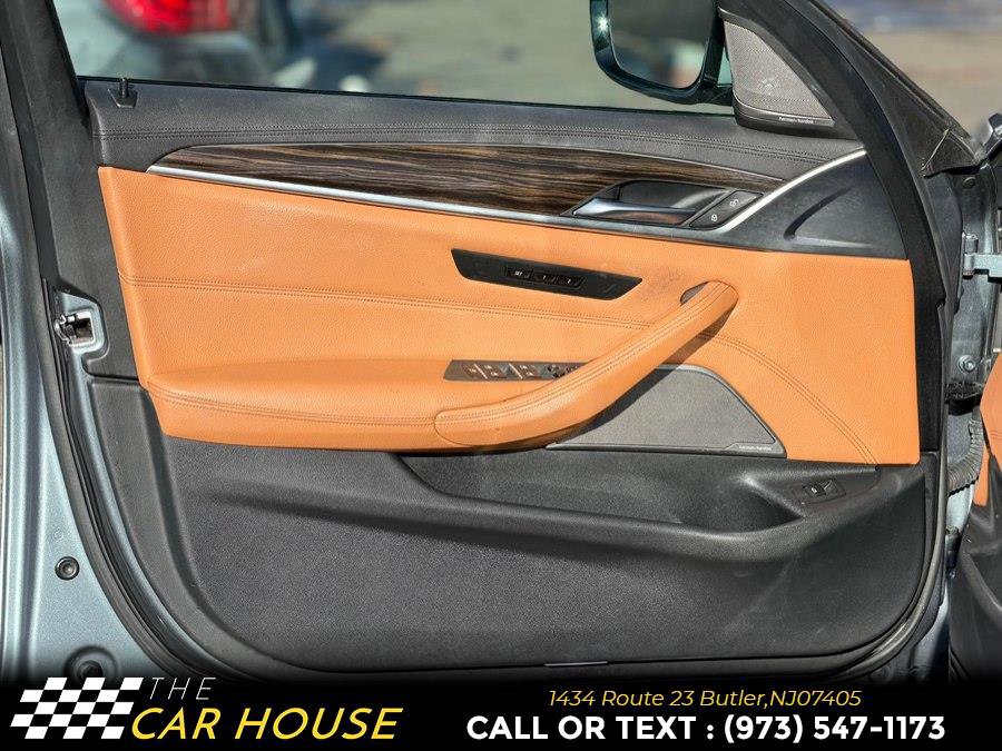 Used 2018 BMW 540i xDrive 540i xDrive Sedan image 14