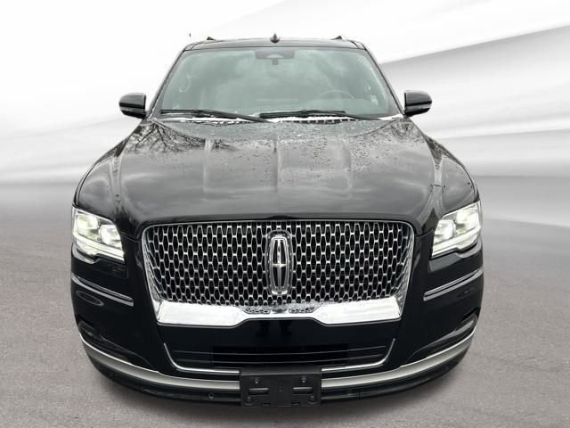 Used 2024 Lincoln Navigator L 4WD image 2