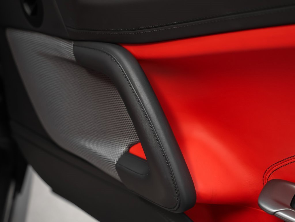 Certified 2018 Ferrari GTC4Lusso image 31
