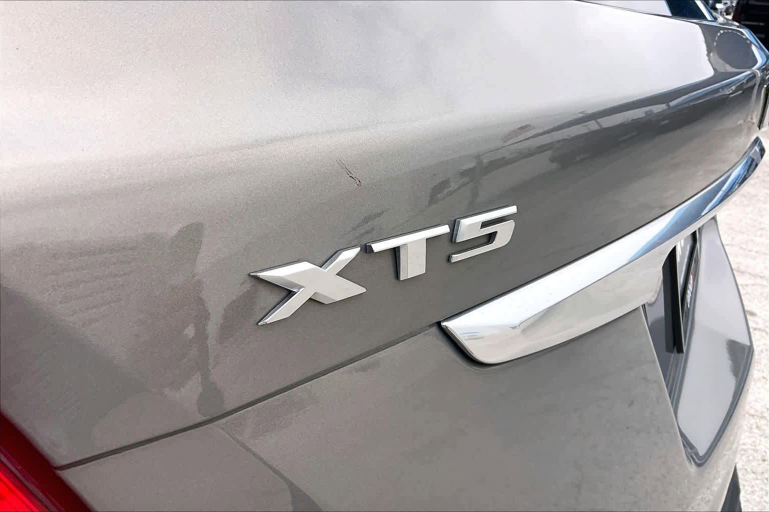 Used 2018 Cadillac XT5 Luxury FWD image 33