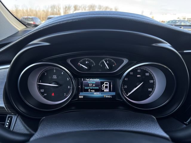 Used 2020 Buick Envision Essence image 11