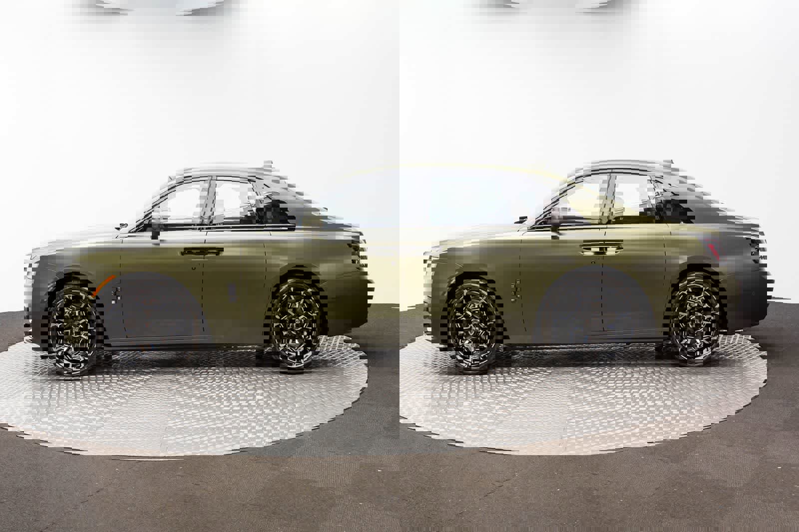 Certified 2025 Rolls-Royce Ghost Black Badge image 3