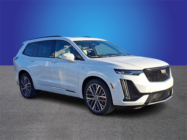 Certified 2023 Cadillac XT6 Sport w/ Technology Package image 3