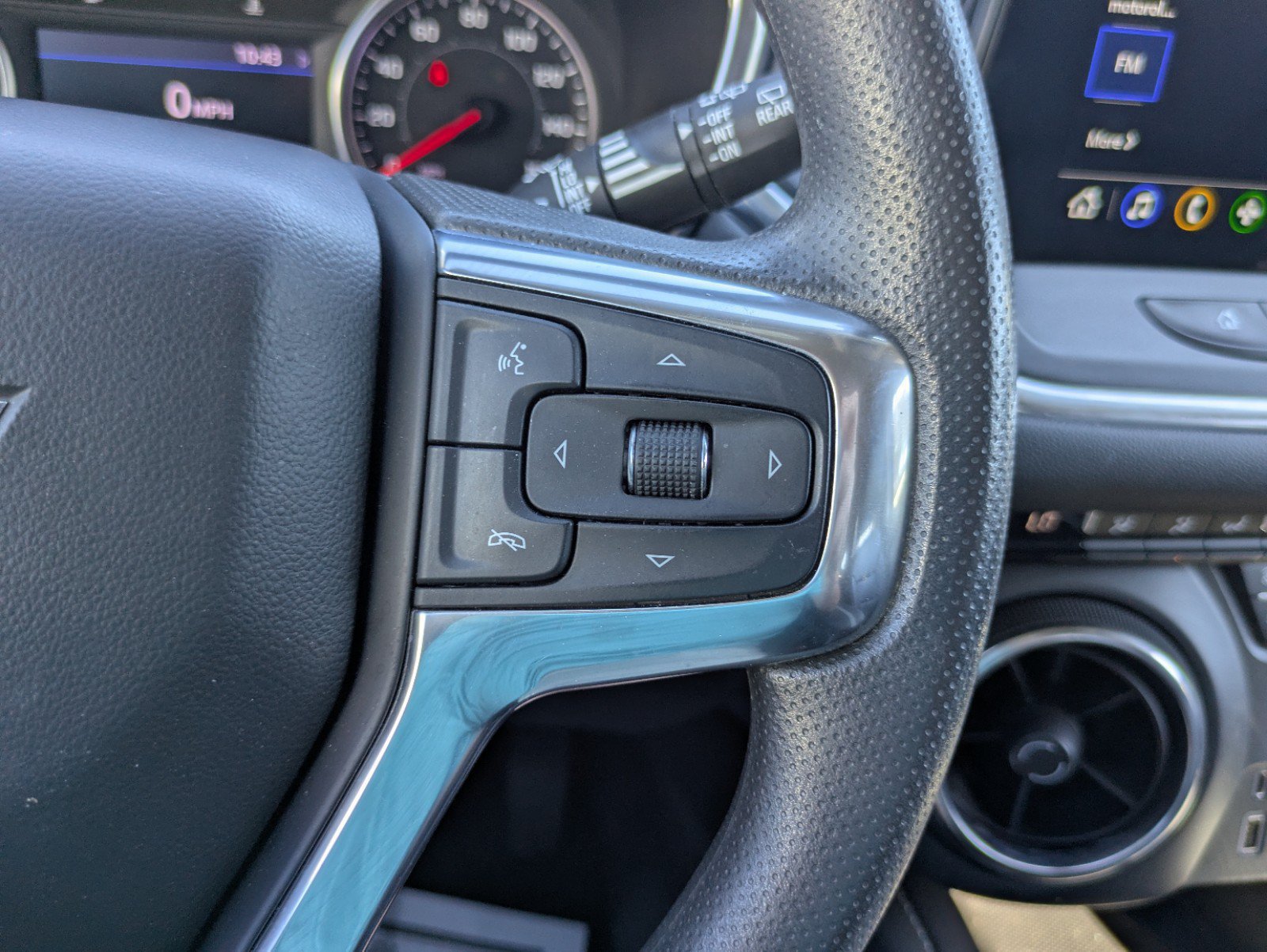 Used 2023 Chevrolet Blazer LT FWD image 20