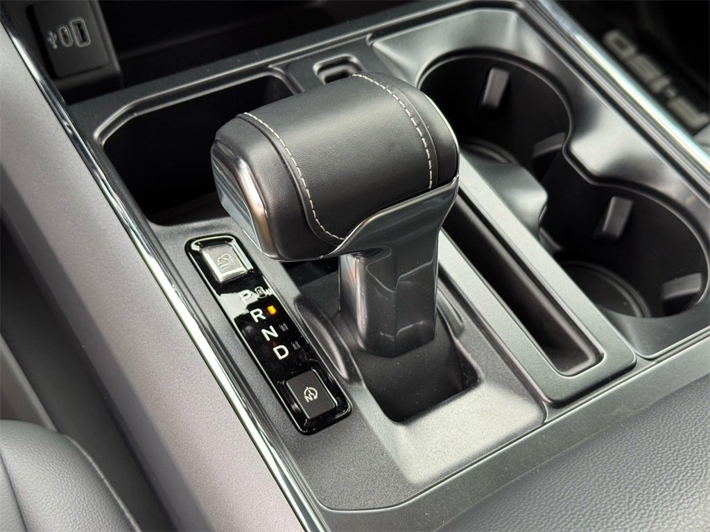 New 2025 Ford F150 Lightning Flash image 13