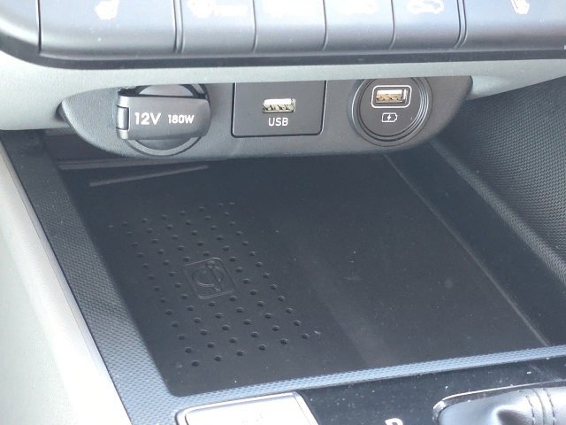 Certified 2023 Hyundai Elantra SEL w/ Convenience Package image 16