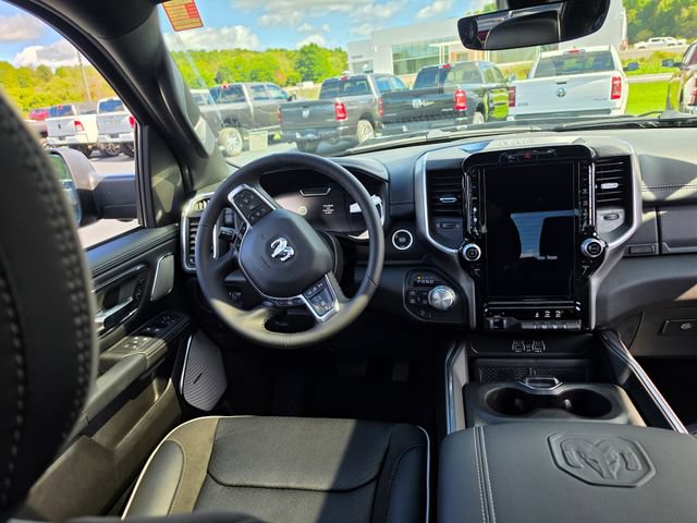 New 2027 RAM 1500 Laramie w/ Night Edition AWD/4WD image 13