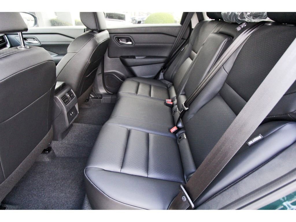 New 2026 Nissan Rogue SV image 7