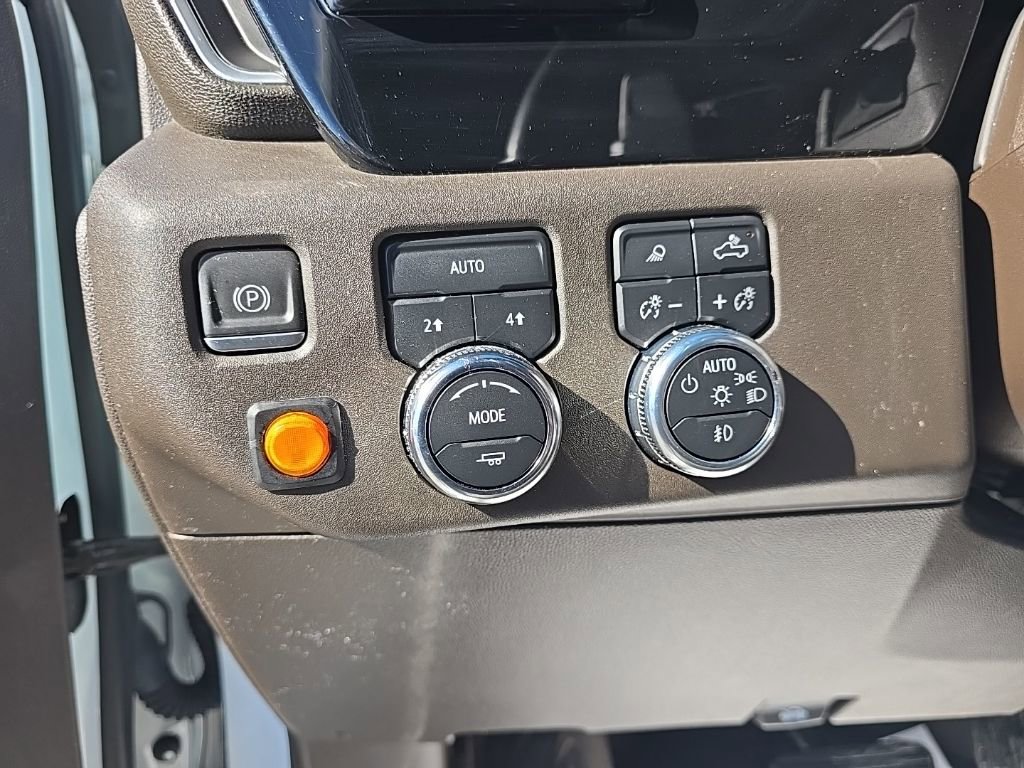 Used 2023 GMC Sierra 1500 SLT w/ SLT Convenience Package image 21