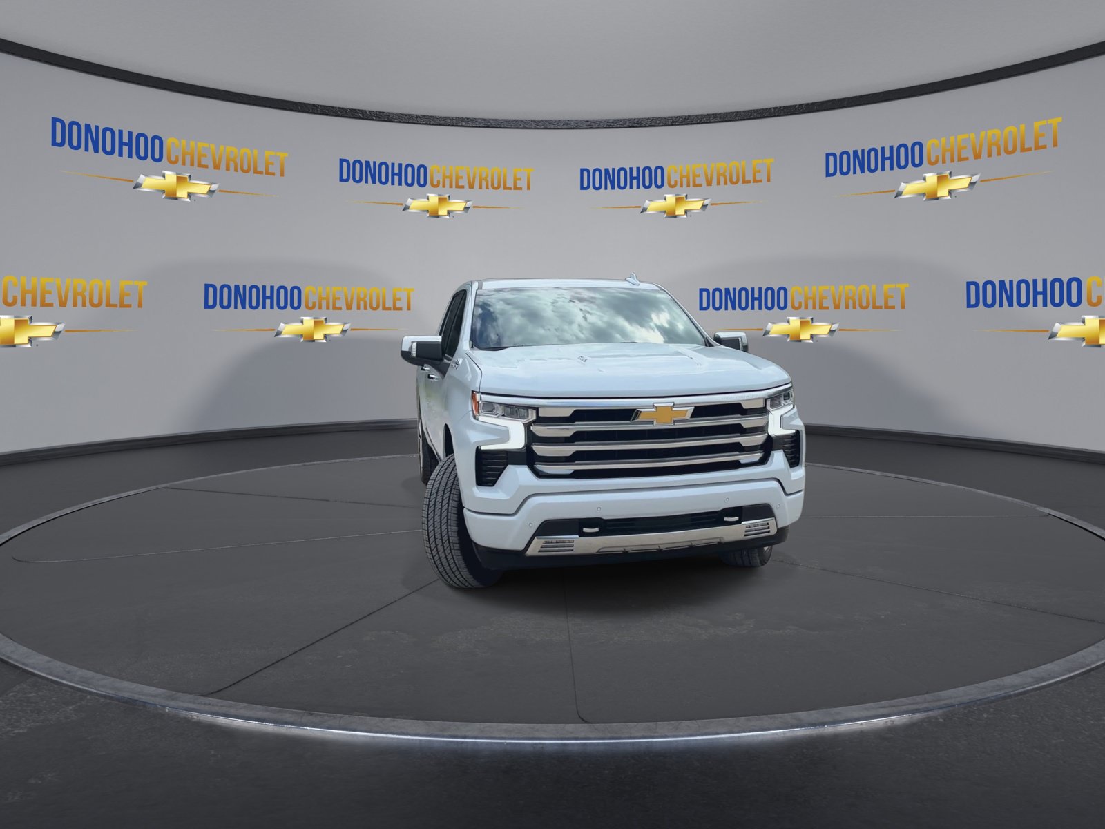 New 2026 Chevrolet Silverado 1500 High Country AWD/4WD image 6