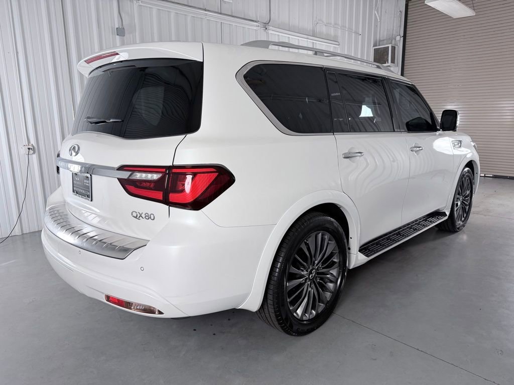 Used 2022 INFINITI QX80 Sensory w/ Cargo Package RWD image 5