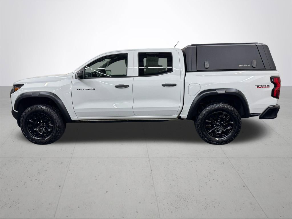 Used 2025 Chevrolet Colorado Trail Boss image 3