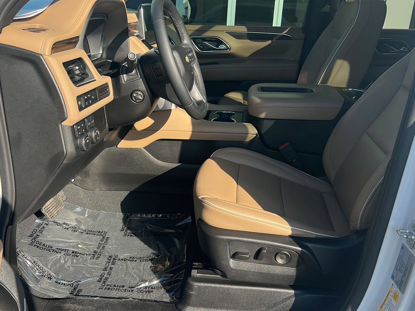 Used 2023 Chevrolet Tahoe Premier AWD/4WD image 10