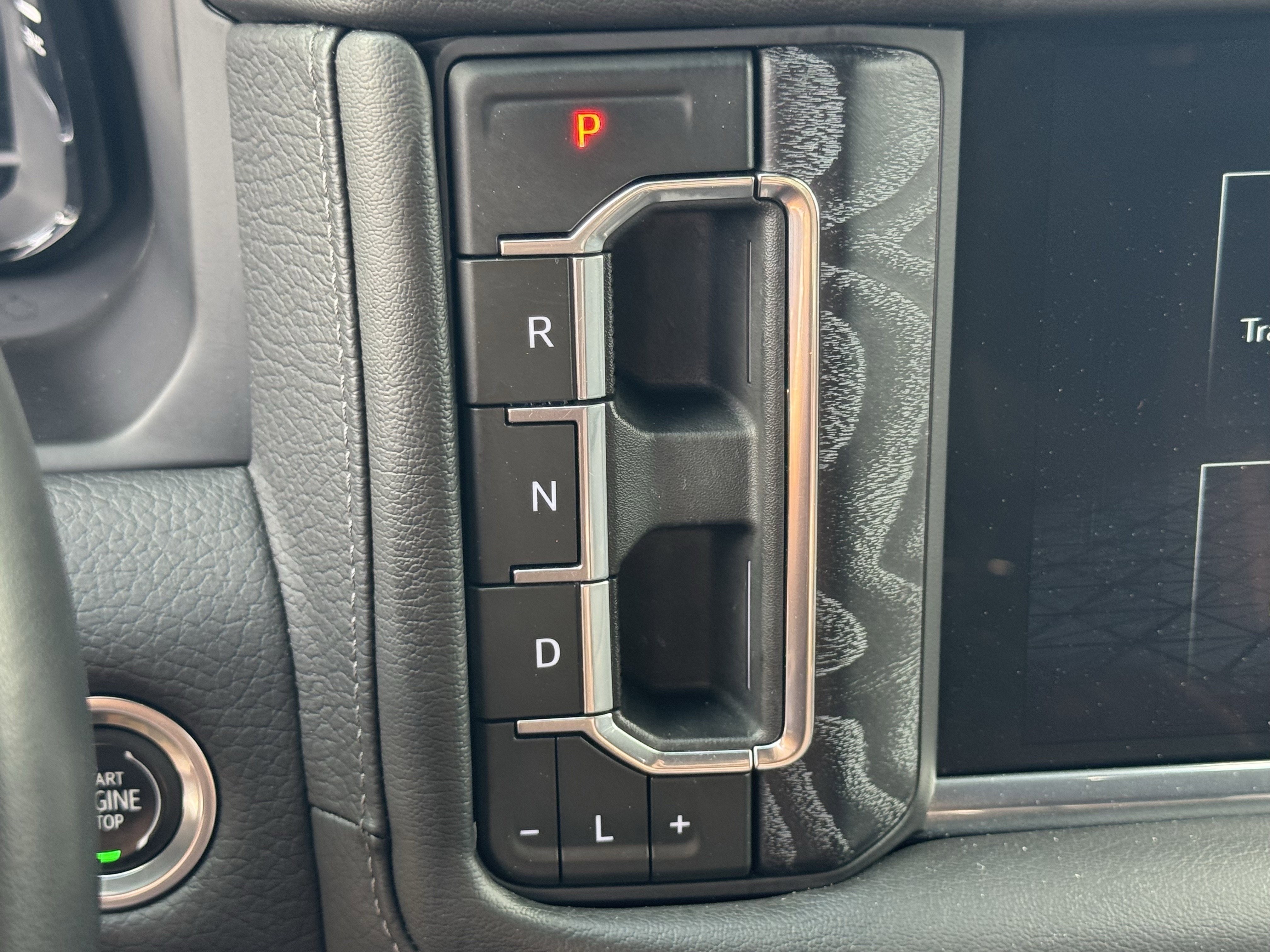 Used 2023 GMC Yukon Denali image 21