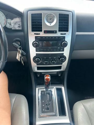 Used 2007 Chrysler 300 C image 15