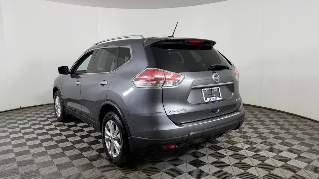 Used 2015 Nissan Rogue SV AWD/4WD image 7