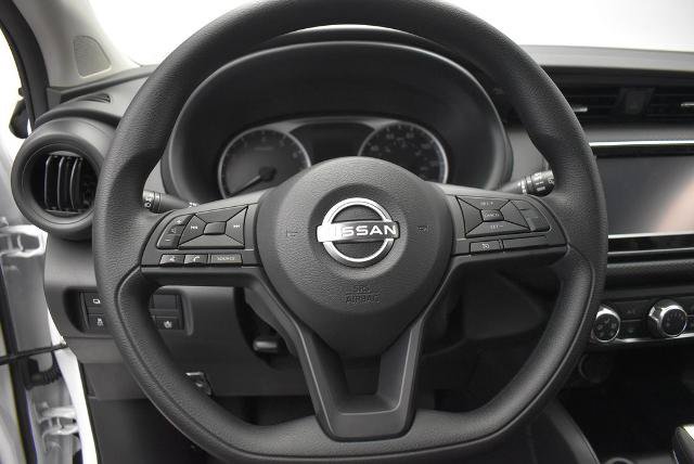 Certified 2025 Nissan Kicks Play S FWD image 15