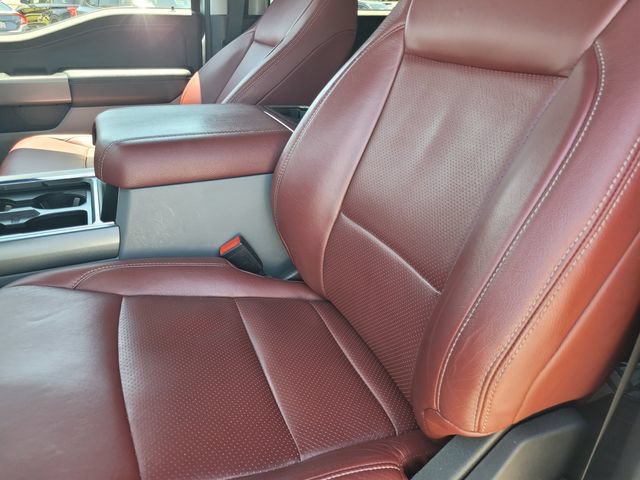 Certified 2023 Ford F350 XLT w/ Black Appearance Package AWD/4WD image 11