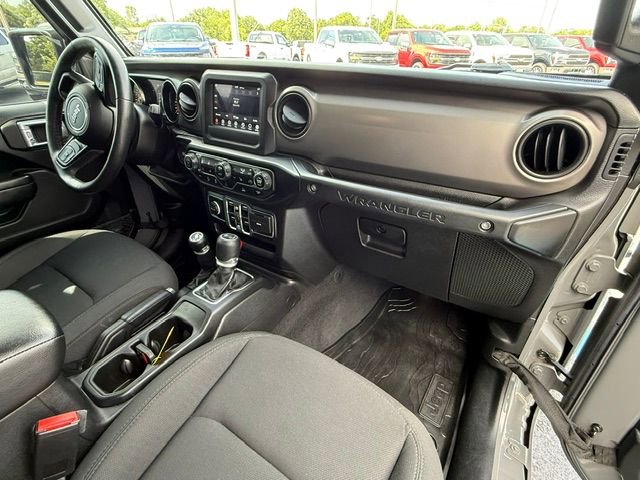 Used 2021 Jeep Wrangler Unlimited Sport AWD/4WD image 4
