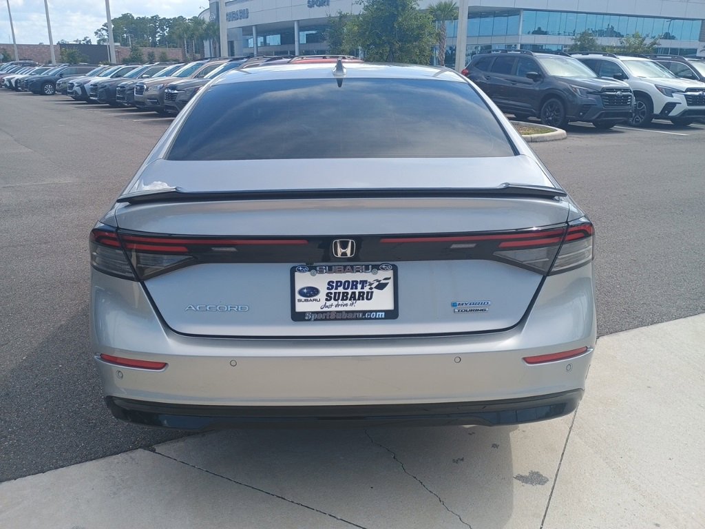 Used 2023 Honda Accord Touring image 6
