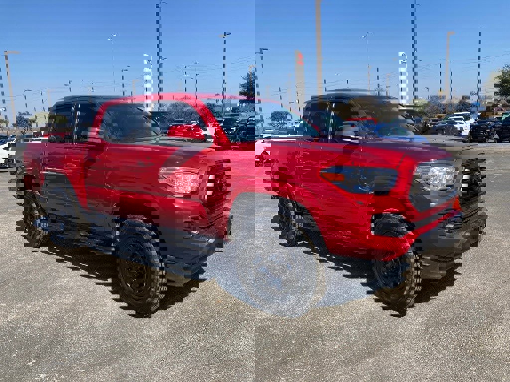 Used 2022 Toyota Tacoma SR w/ SR Convenience Package image 3