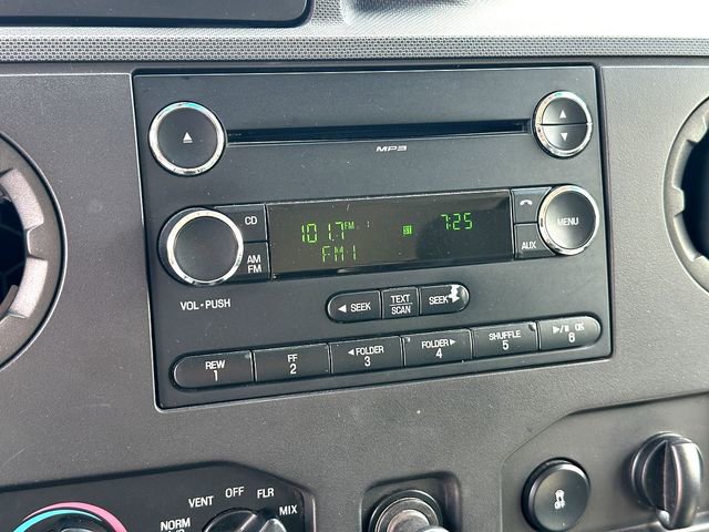 Used 2009 Ford E-350 and Econoline 350 XLT image 14