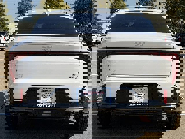 Used 2025 Kia K4 GT-Line image 5