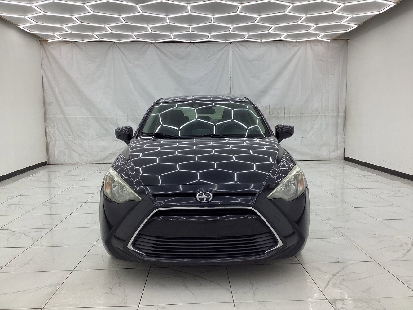 Used 2016 Scion iA image 5