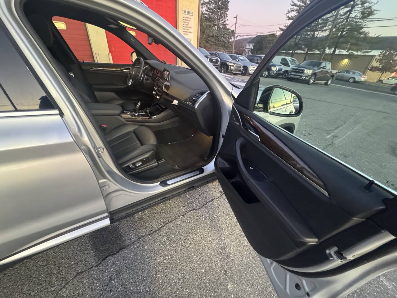 Used 2019 BMW X3 xDrive30i w/ Driving Assistance Package AWD/4WD image 20